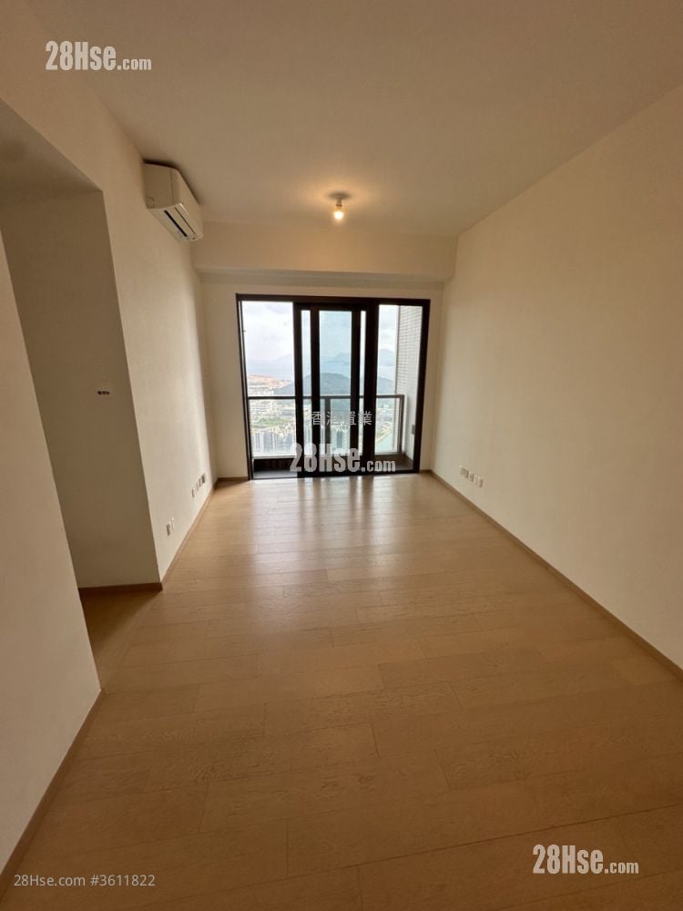 LP6 售盤 3 房 , 2 浴室 729 平方呎 LP6 售盤 3 房 , 2 浴室 729 平方呎