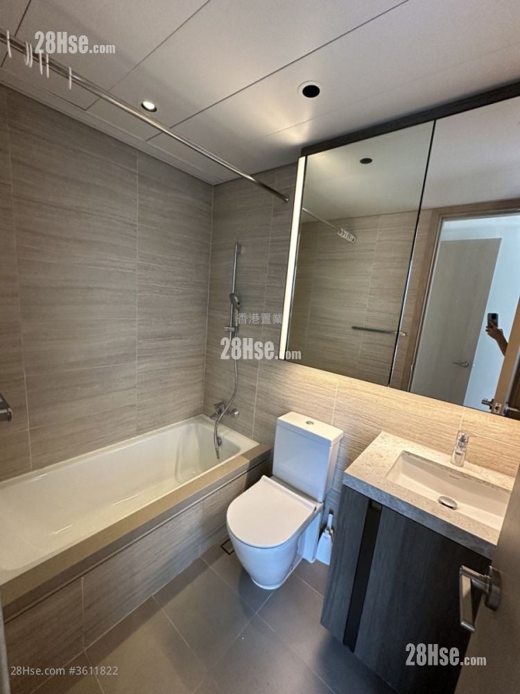 LP6 售盤 3 房 , 2 浴室 729 平方呎 LP6 售盤 3 房 , 2 浴室 729 平方呎