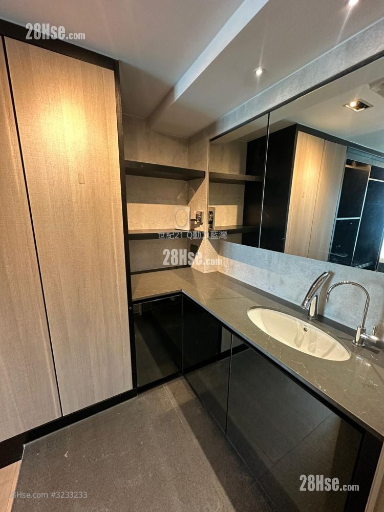 蓝湾半岛 售盘 3 房 , 3 浴室 848 平方尺