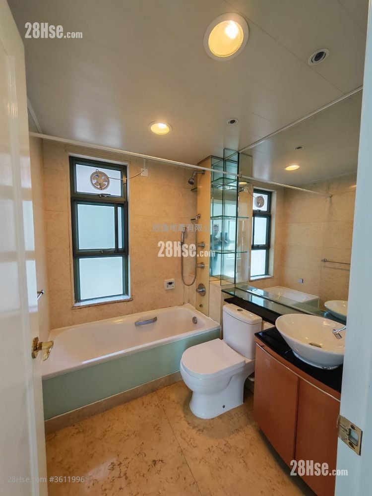 Sky Horizon Rental 3 Bedrooms , 2 Bathrooms 935 ft² Sky Horizon Rental 3 Bedrooms , 2 Bathrooms 935 ft²