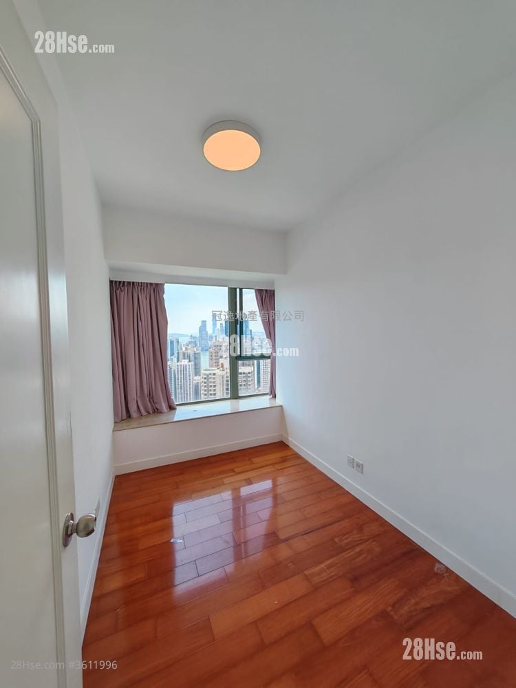 Sky Horizon Rental 3 Bedrooms , 2 Bathrooms 935 ft² Sky Horizon Rental 3 Bedrooms , 2 Bathrooms 935 ft²