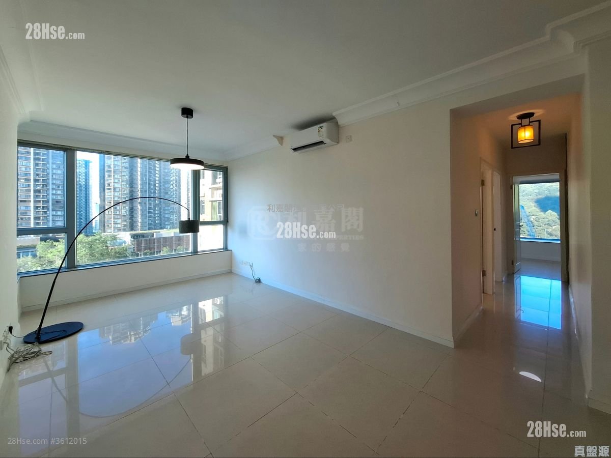 Caribbean Coast Sell 3 Bedrooms 710 ft²