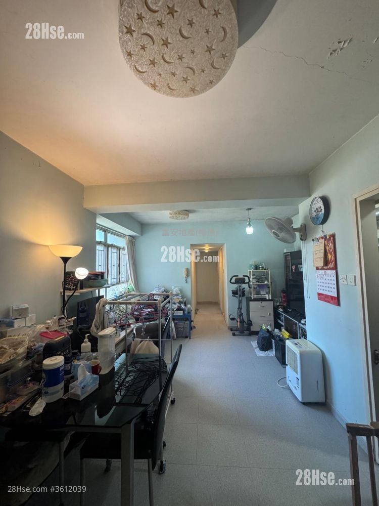 Chevalier Garden Sell 3 Bedrooms , 1 Bathroom 592 ft² Chevalier Garden Sell 3 Bedrooms , 1 Bathroom 592 ft²