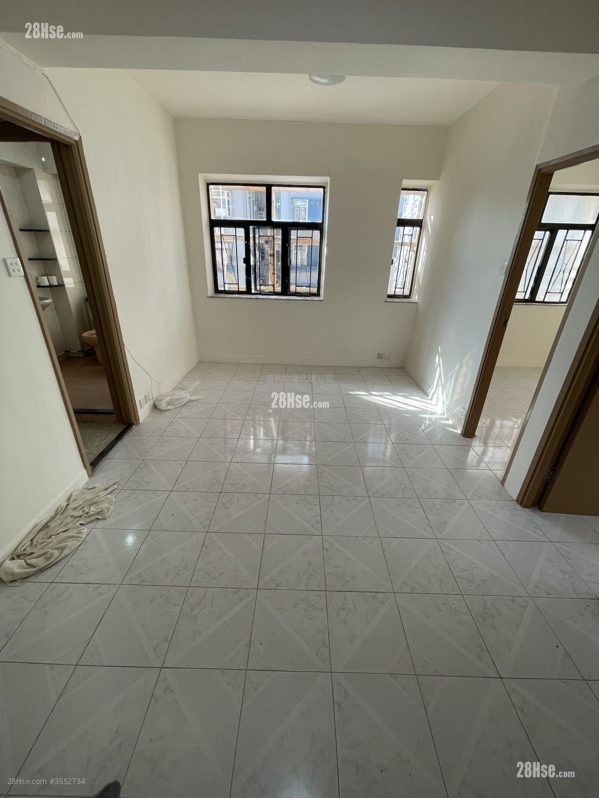 保基大樓 售盤 2 房 , 1 浴室 417 平方呎