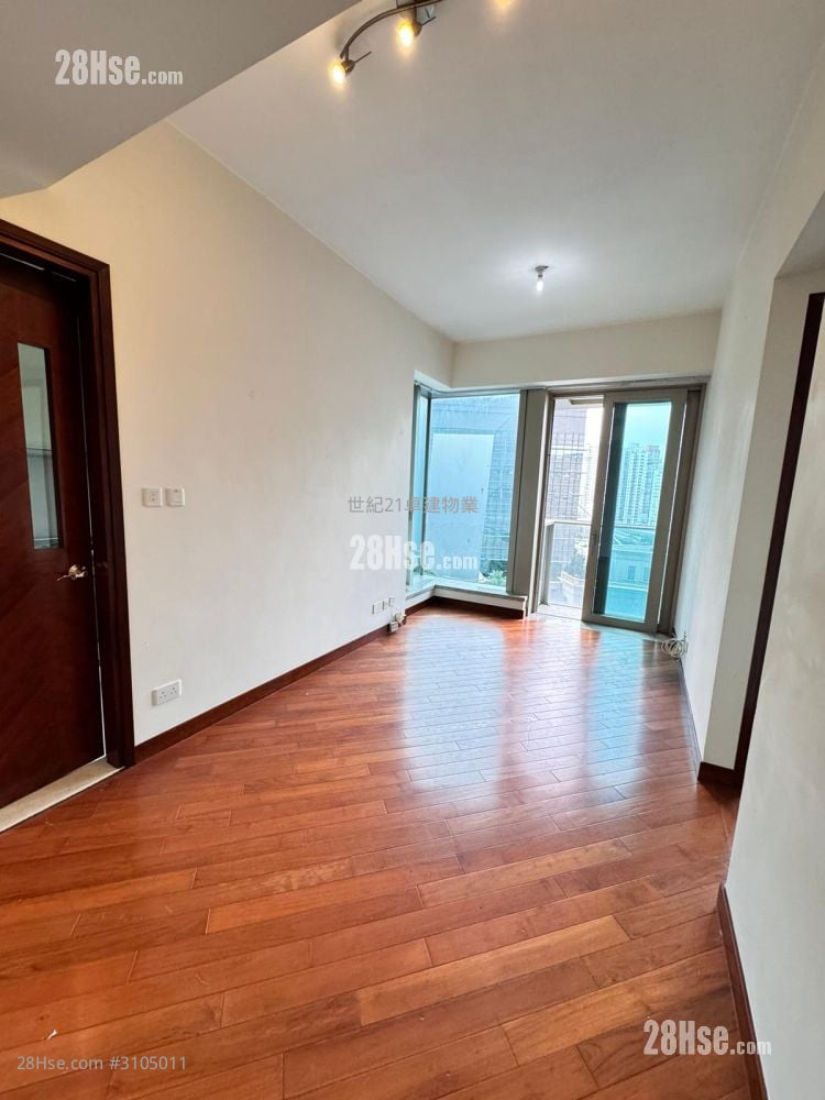 The Coronation Sell 2 Bedrooms , 1 Bathroom 513 ft²