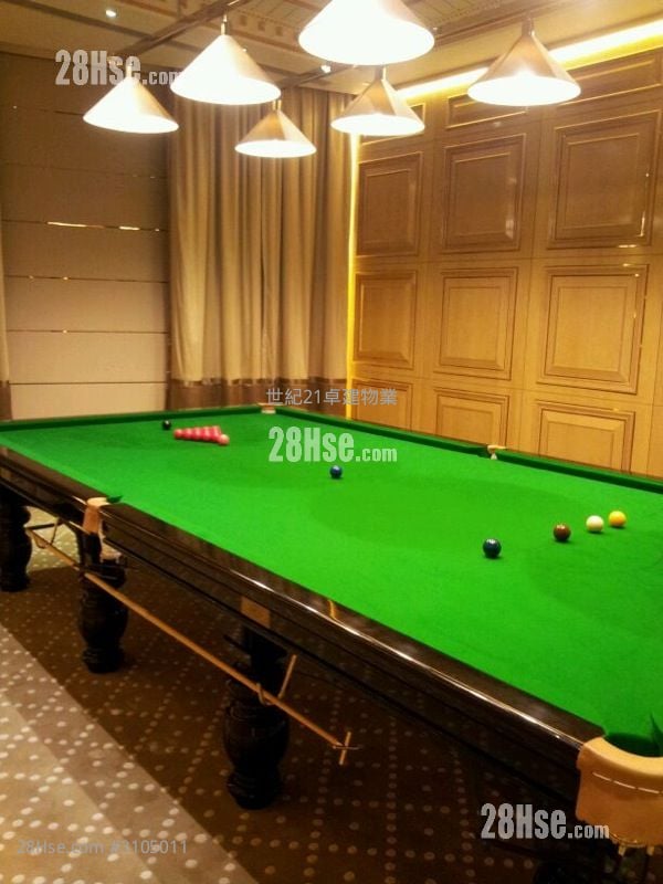 The Coronation Sell 2 Bedrooms , 1 Bathroom 513 ft²