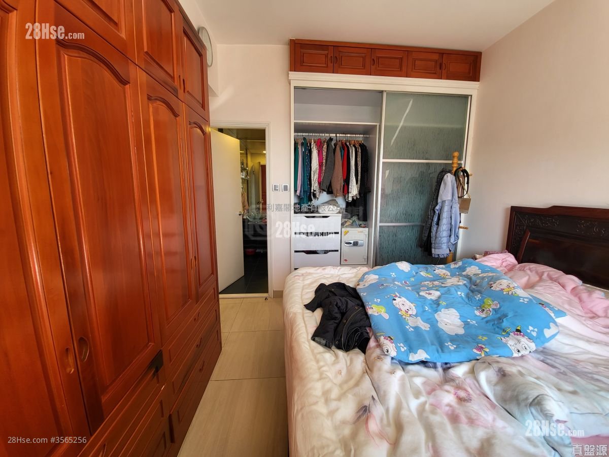 One Beacon Hill Sell 3 Bedrooms , 3 Bathrooms 1,122 ft² One Beacon Hill Sell 3 Bedrooms , 3 Bathrooms 1,122 ft²