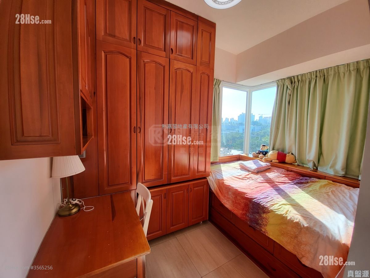 One Beacon Hill Sell 3 Bedrooms , 3 Bathrooms 1,122 ft² One Beacon Hill Sell 3 Bedrooms , 3 Bathrooms 1,122 ft²