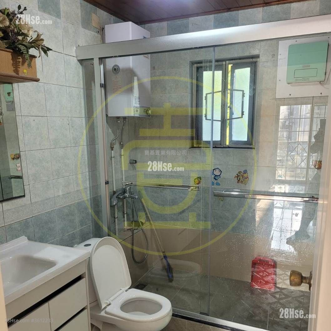 Pak Long Tsuen Sell 3 Bedrooms , 1 Bathroom 650 ft² Pak Long Tsuen Sell 3 Bedrooms , 1 Bathroom 650 ft²