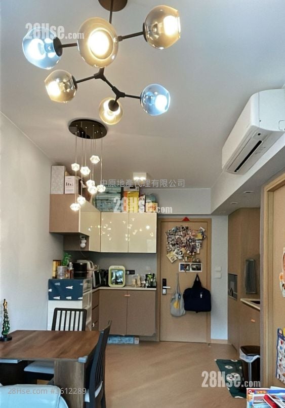 The Regent Sell 1 Bedroom 372 ft² The Regent Sell 1 Bedroom 372 ft²