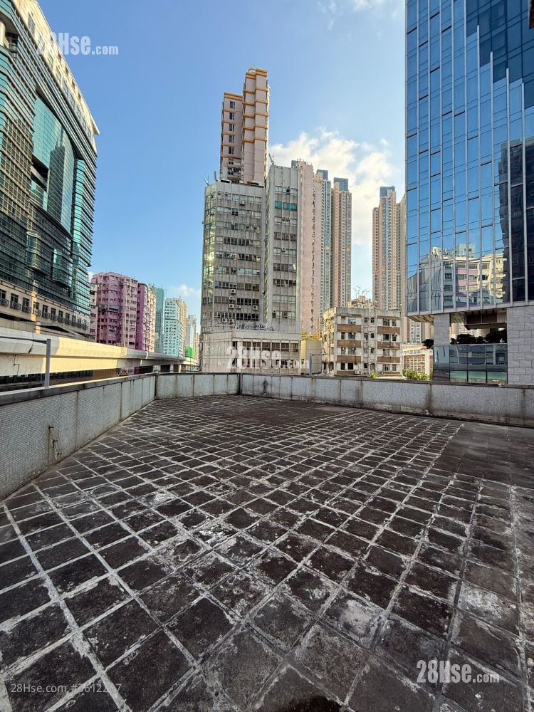 榮富大廈 售盤 3 房 , 1 浴室 374 平方呎