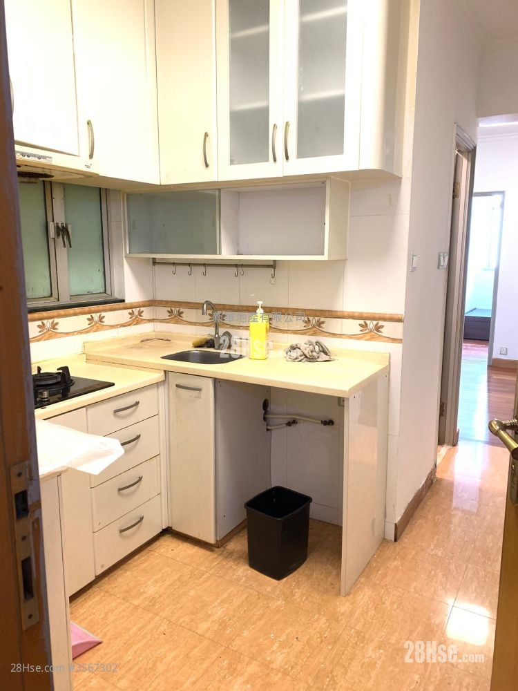 Yick Fat Building Rental 2 Bedrooms , 1 Bathroom 389 ft² Yick Fat Building Rental 2 Bedrooms , 1 Bathroom 389 ft²
