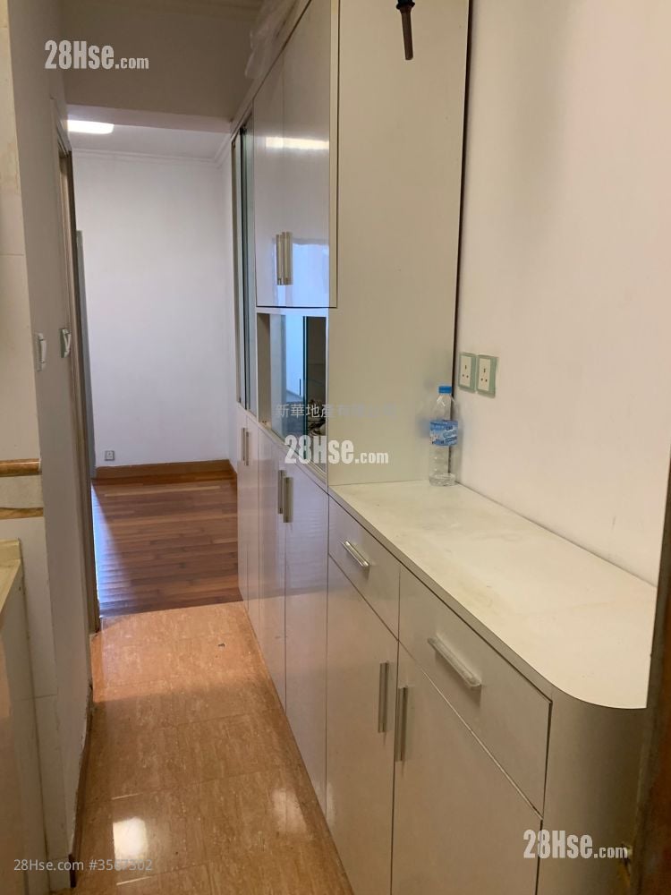 Yick Fat Building Rental 2 Bedrooms , 1 Bathroom 389 ft² Yick Fat Building Rental 2 Bedrooms , 1 Bathroom 389 ft²
