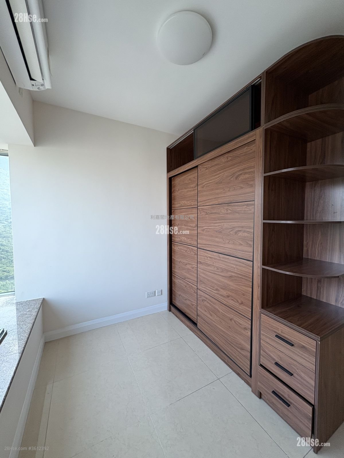 Caribbean Coast Sell 3 Bedrooms , 2 Bathrooms 709 ft² Caribbean Coast Sell 3 Bedrooms , 2 Bathrooms 709 ft²