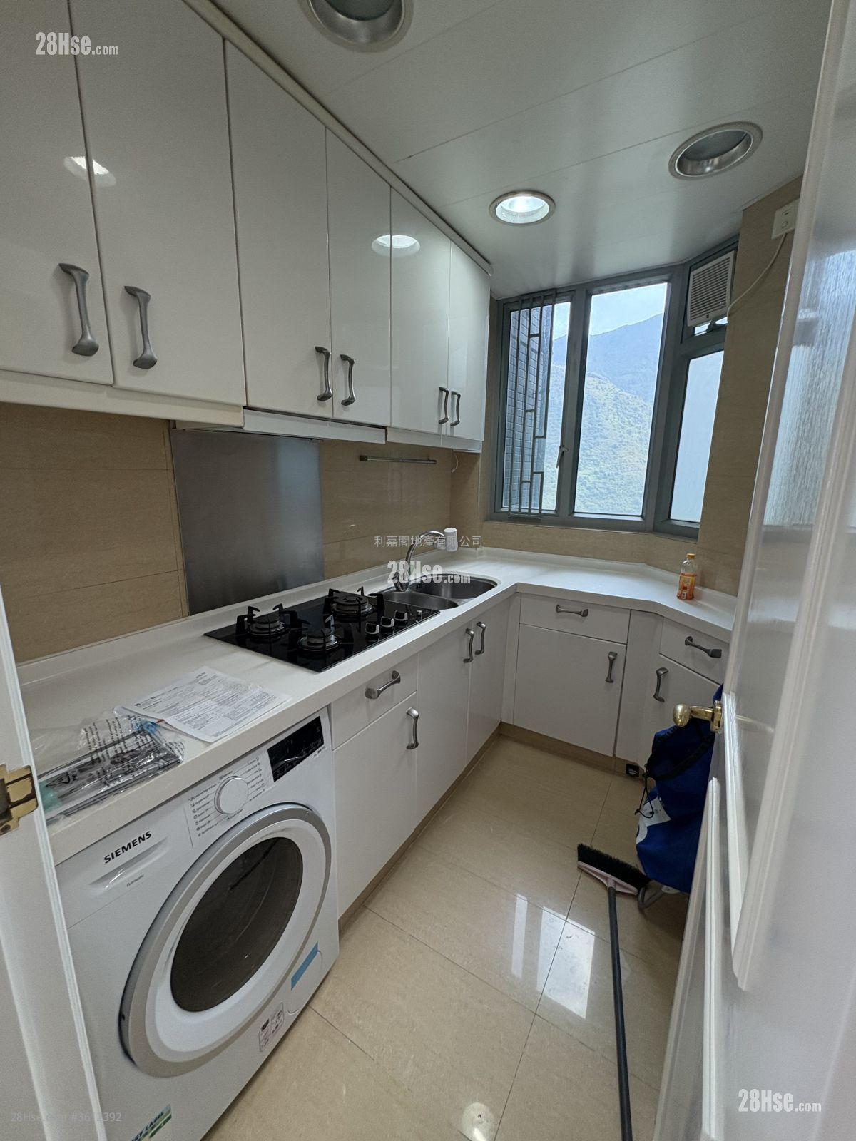 Caribbean Coast Sell 3 Bedrooms , 2 Bathrooms 709 ft² Caribbean Coast Sell 3 Bedrooms , 2 Bathrooms 709 ft²