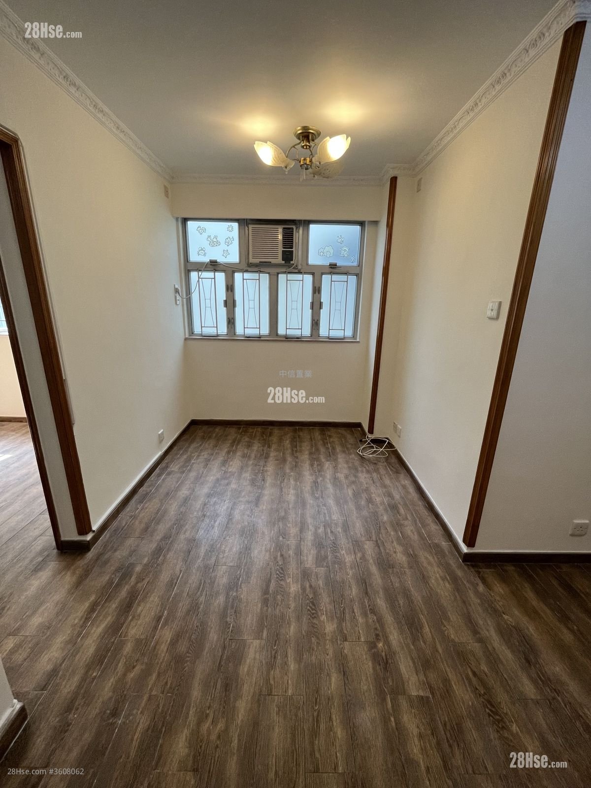 Wyler Garden Rental 2 Bedrooms , 1 Bathroom 372 ft²