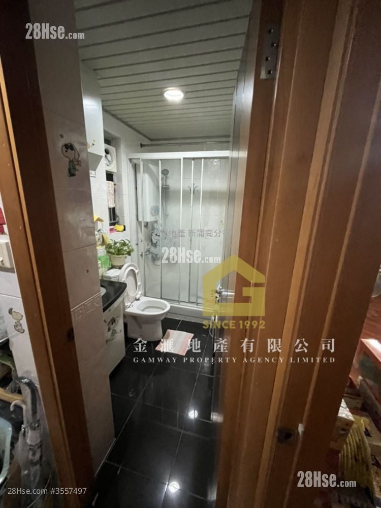 康強苑 售盤 3 房 , 1 浴室 646 平方呎 康強苑 售盤 3 房 , 1 浴室 646 平方呎