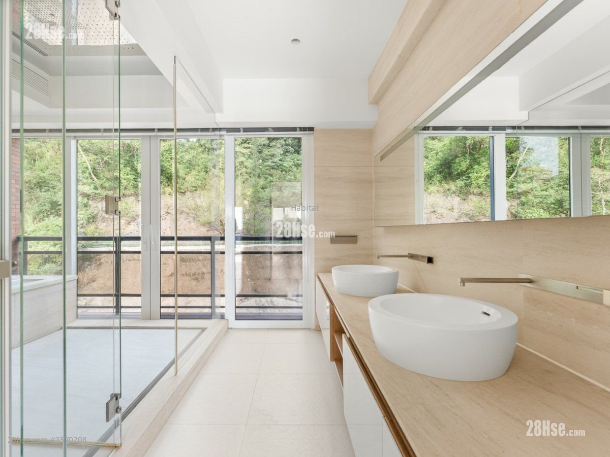 The Somerset Sell 3 Bedrooms , 3 Bathrooms 2,453 ft² The Somerset Sell 3 Bedrooms , 3 Bathrooms 2,453 ft²