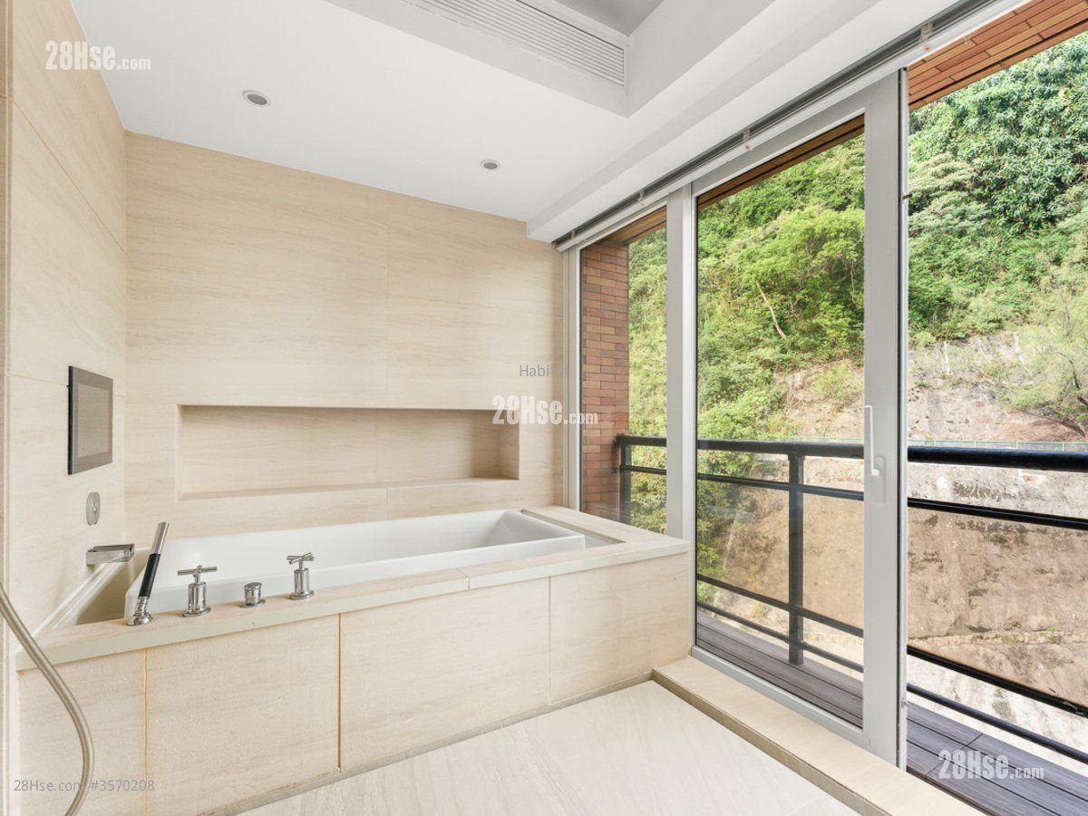 The Somerset Sell 3 Bedrooms , 3 Bathrooms 2,453 ft² The Somerset Sell 3 Bedrooms , 3 Bathrooms 2,453 ft²