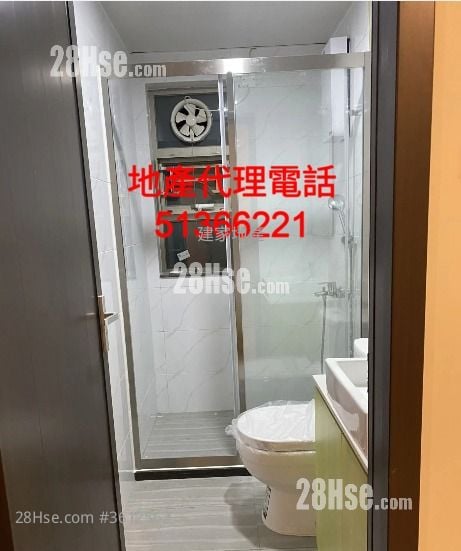 村屋 租盤 3 房 , 1 浴室 700 平方呎