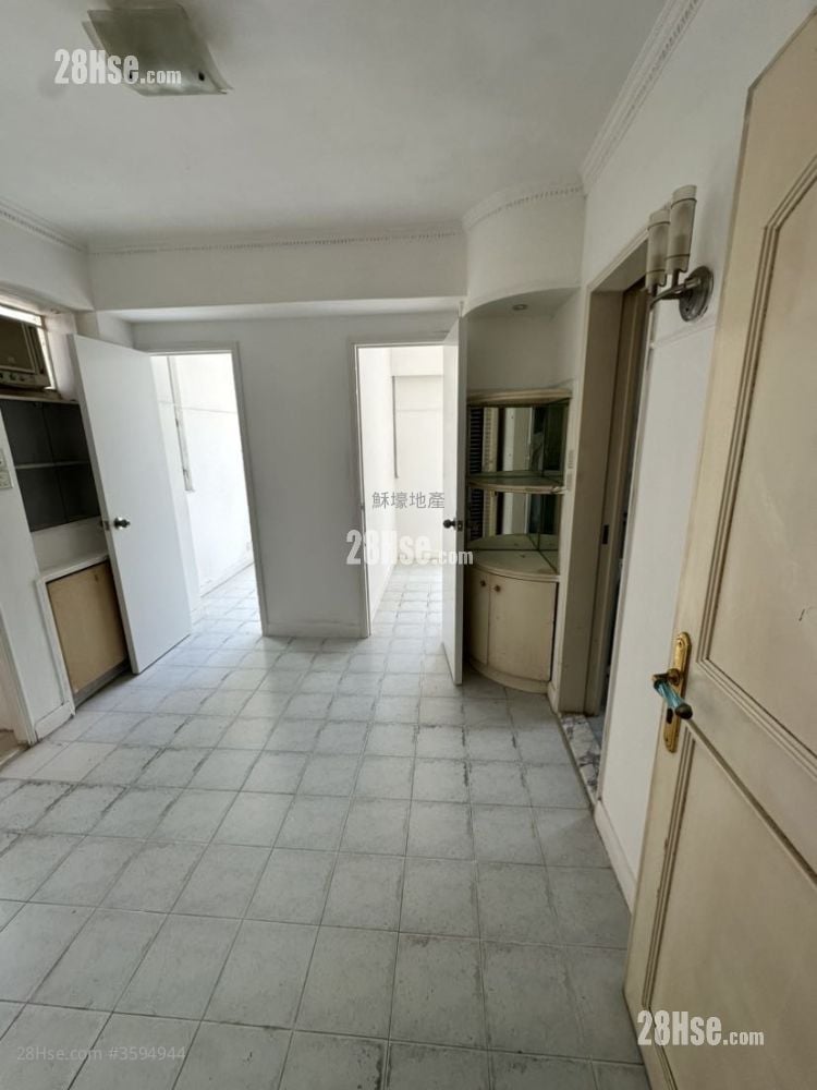 富多来新村 租盘 2 房 , 1 浴室 271 平方尺