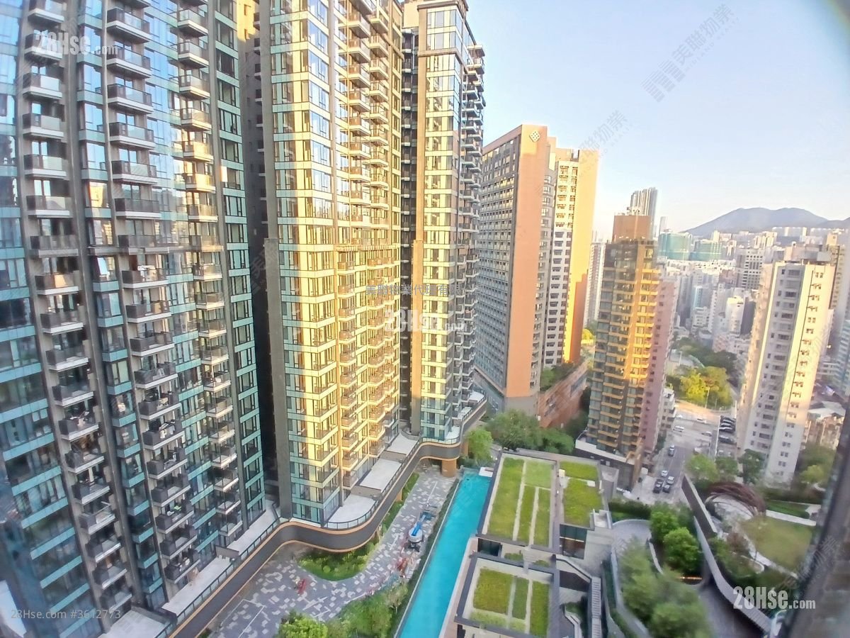 Onmantin Rental 3 Bedrooms , 3 Bathrooms 899 ft² Onmantin Rental 3 Bedrooms , 3 Bathrooms 899 ft²