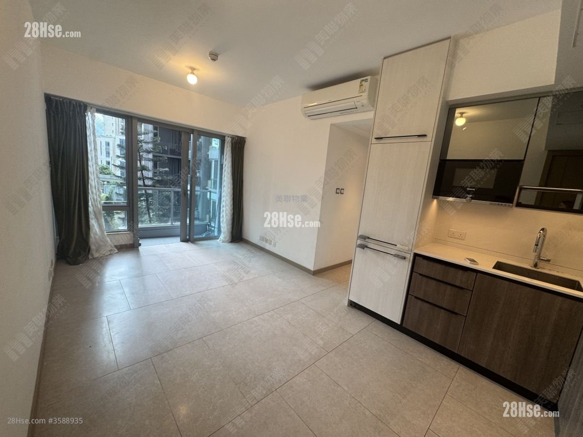 St Martin Rental 3 Bedrooms , 1 Bathroom 564 ft²