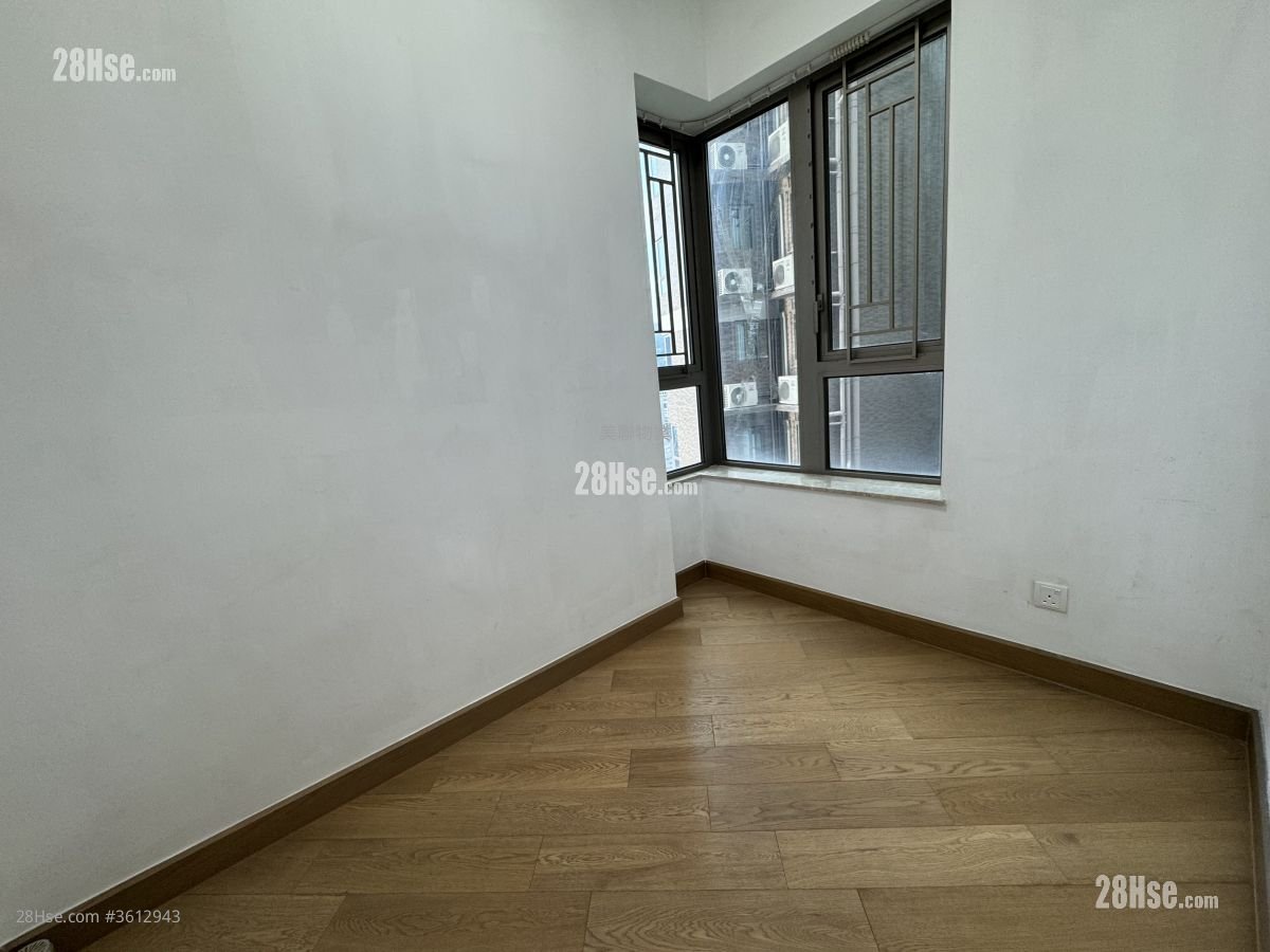 Parc City Rental 3 Bedrooms , 2 Bathrooms 801 ft² Parc City Rental 3 Bedrooms , 2 Bathrooms 801 ft²