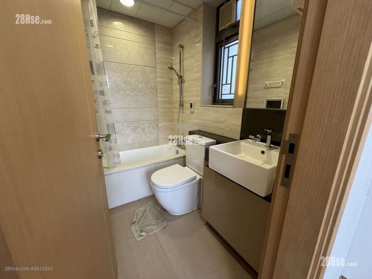 Parc City Rental 3 Bedrooms , 2 Bathrooms 801 ft² Parc City Rental 3 Bedrooms , 2 Bathrooms 801 ft²