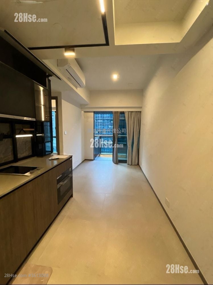 Cullinan Sky Sell 2 Bedrooms , 1 Bathroom 458 ft² Cullinan Sky Sell 2 Bedrooms , 1 Bathroom 458 ft²