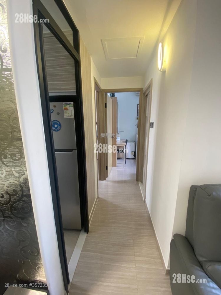 Elegant Garden Sell 2 Bedrooms , 1 Bathroom 369 ft² Elegant Garden Sell 2 Bedrooms , 1 Bathroom 369 ft²