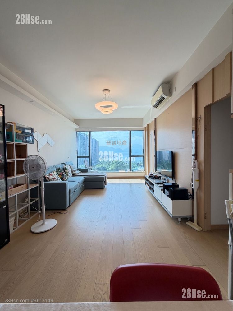 The Bloomsway Sell 3 Bedrooms , 2 Bathrooms 892 ft²