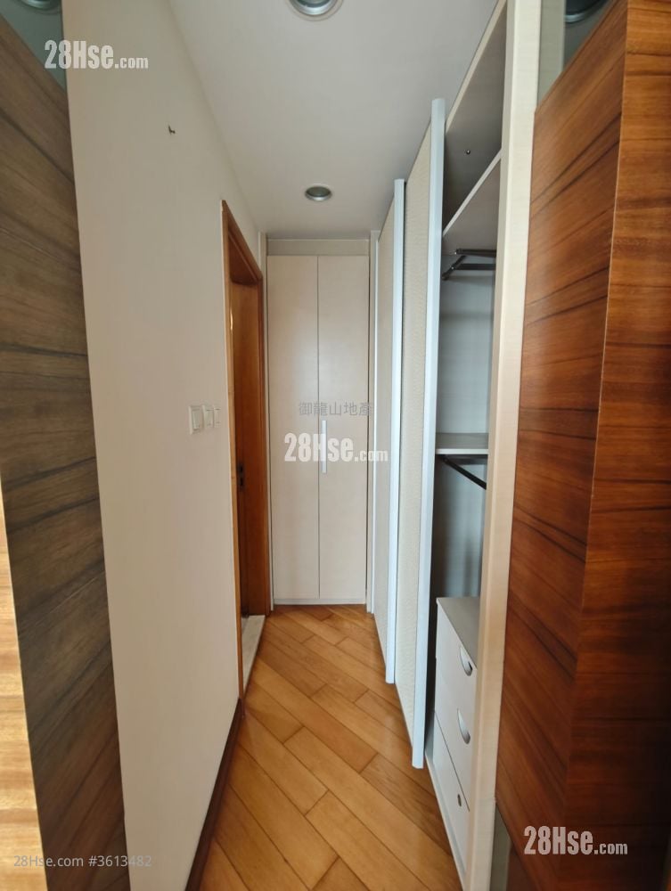 Peak One Sell 4 Bedrooms , 4 Bathrooms 1,380 ft² Peak One Sell 4 Bedrooms , 4 Bathrooms 1,380 ft²