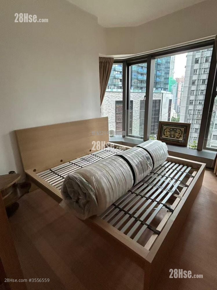 Arezzo Sell 3 Bedrooms , 2 Bathrooms 911 ft² Arezzo Sell 3 Bedrooms , 2 Bathrooms 911 ft²