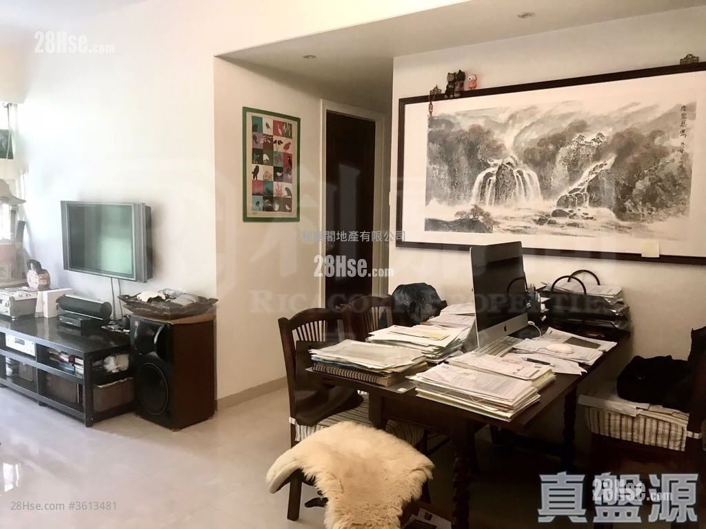 寶馬臺 售盤 3 房 , 2 浴室 728 平方呎 寶馬臺 售盤 3 房 , 2 浴室 728 平方呎