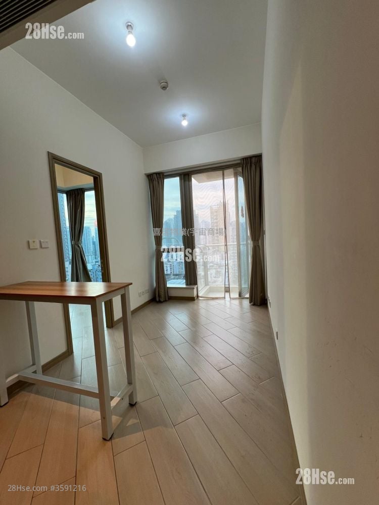 Madison Park Sell 1 Bedroom , 1 Bathroom 301 ft²