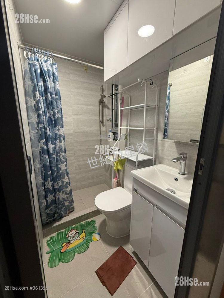 Smithfield Court Rental 2 Bedrooms , 1 Bathroom 450 ft² Smithfield Court Rental 2 Bedrooms , 1 Bathroom 450 ft²