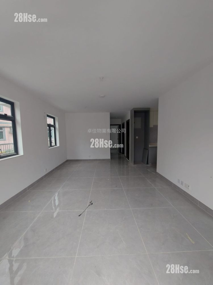 Village Sell 3 Bedrooms , 2 Bathrooms Village Sell 3 Bedrooms , 2 Bathrooms