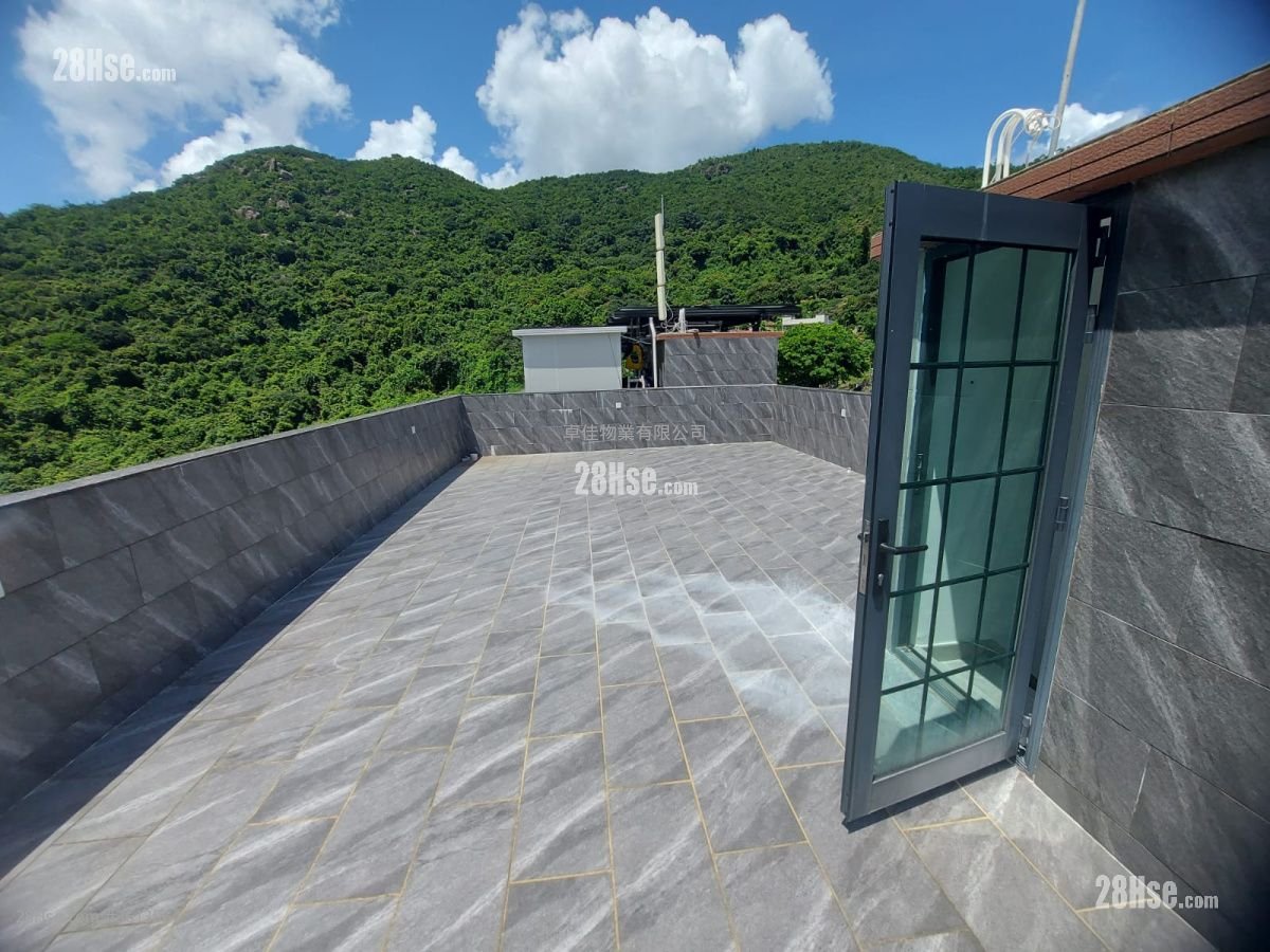 Village Sell 3 Bedrooms , 2 Bathrooms Village Sell 3 Bedrooms , 2 Bathrooms