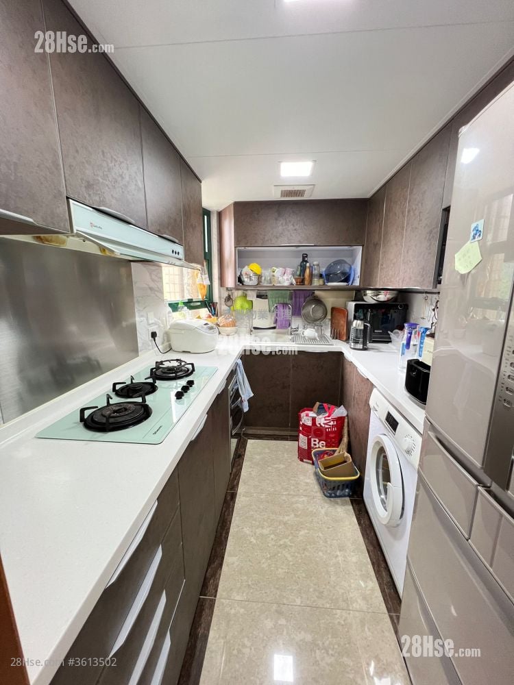 University Heights Rental 3 Bedrooms , 2 Bathrooms 805 ft² University Heights Rental 3 Bedrooms , 2 Bathrooms 805 ft²
