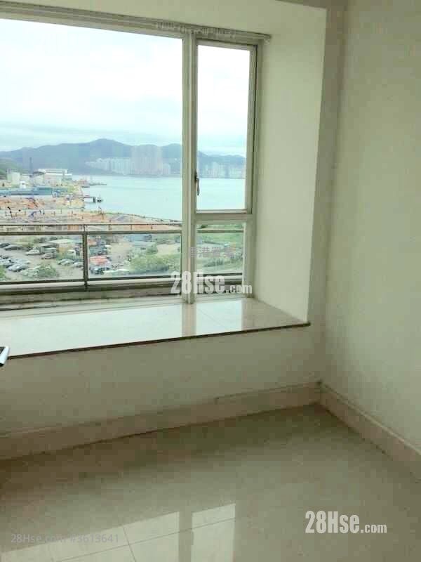 领都 售盘 4 房 , 2 浴室 805 平方尺 领都 售盘 4 房 , 2 浴室 805 平方尺