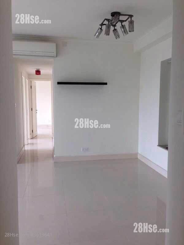 领都 售盘 4 房 , 2 浴室 805 平方尺 领都 售盘 4 房 , 2 浴室 805 平方尺