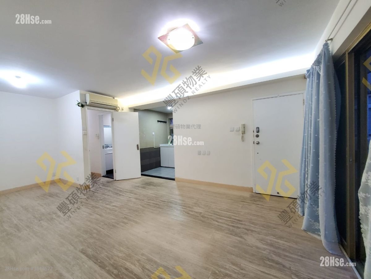 村屋 租盤 3 房 , 1 浴室 700 平方呎 村屋 租盤 3 房 , 1 浴室 700 平方呎