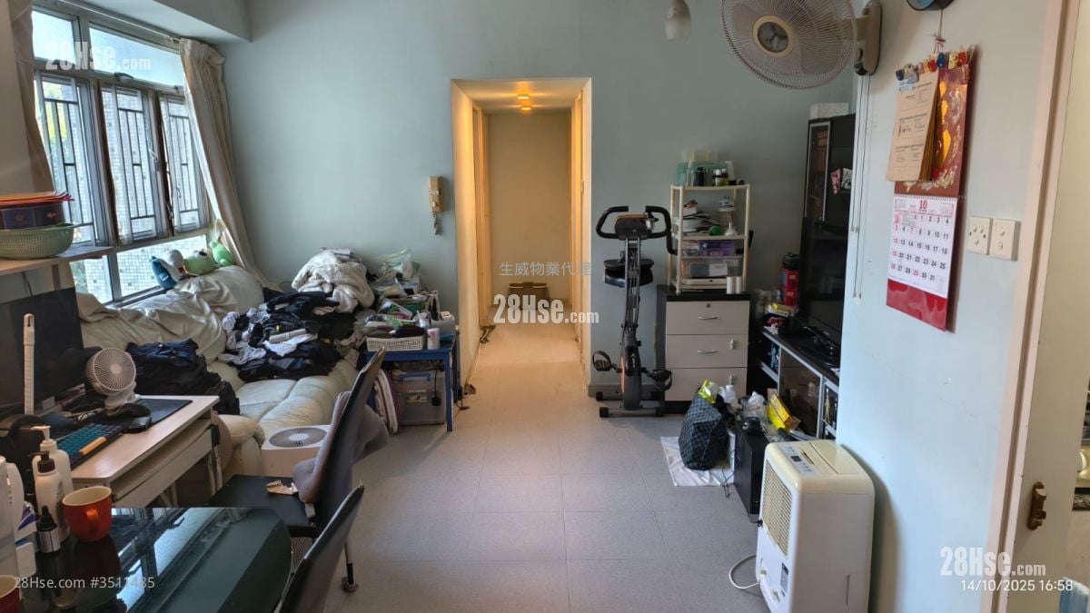 富安花园 售盘 3 房 , 1 浴室 592 平方尺 富安花园 售盘 3 房 , 1 浴室 592 平方尺