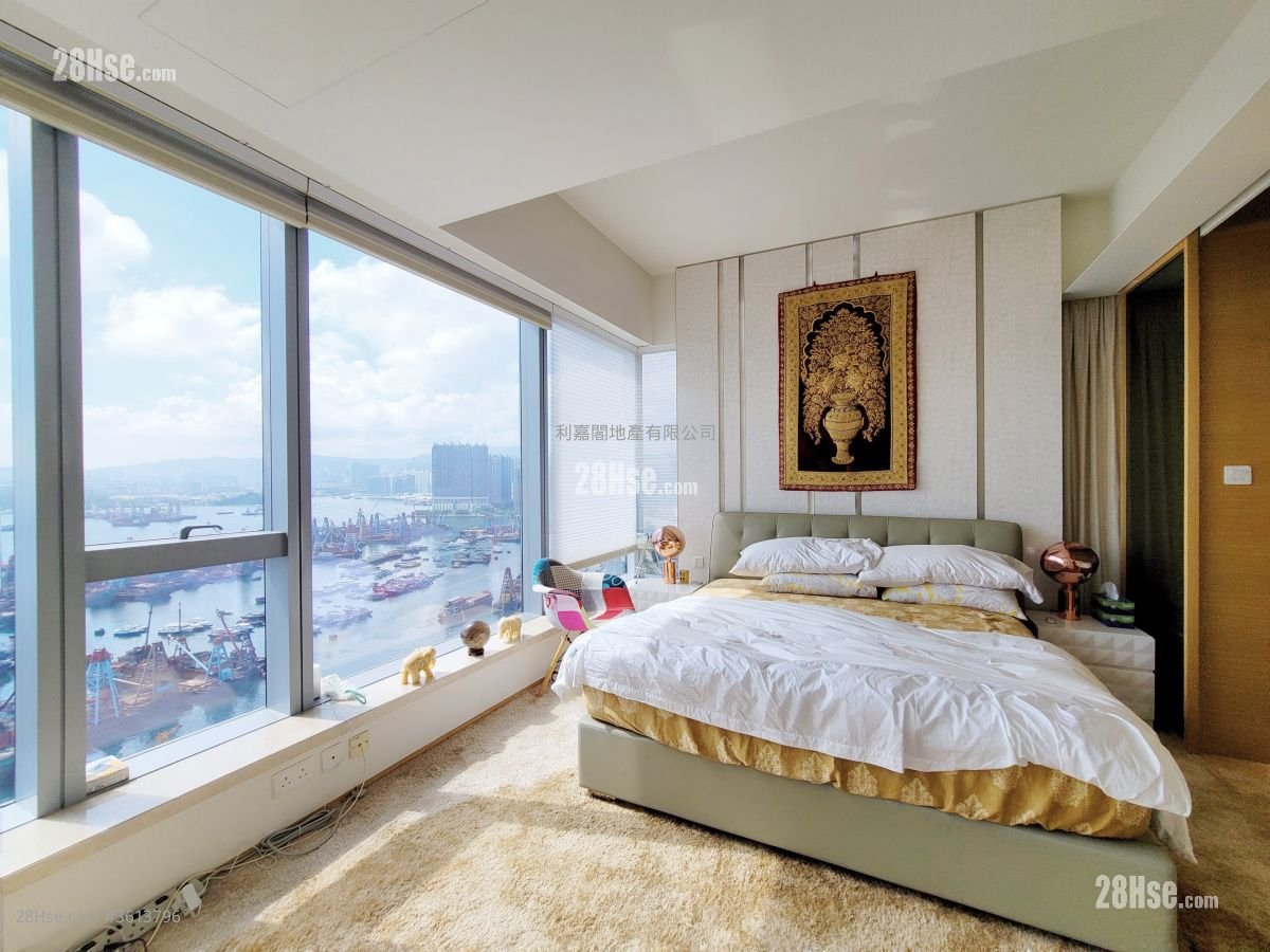 The Cullinan Sell 3 Bedrooms , 2 Bathrooms 872 ft² The Cullinan Sell 3 Bedrooms , 2 Bathrooms 872 ft²
