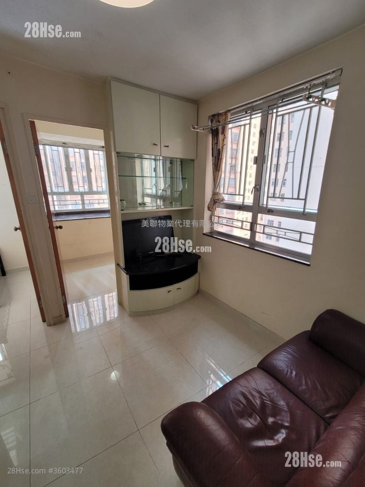 Amoy Gardens Sell 2 Bedrooms , 1 Bathroom 356 ft²