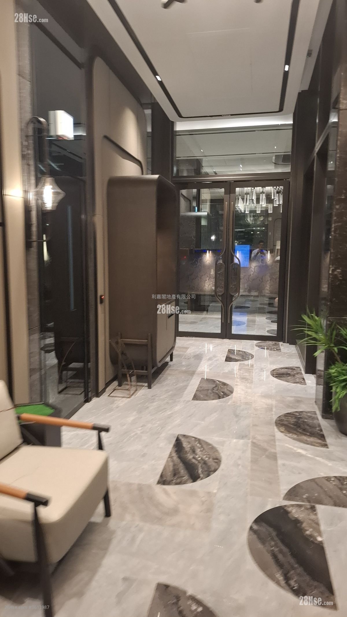 Cullinan Sky Sell 1 Bedroom , 1 Bathroom 296 ft²