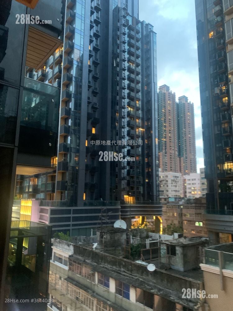 Cetus Square Mile Rental 249 ft²