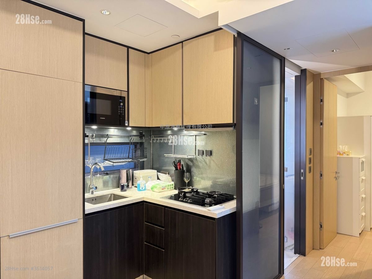 Eltanin Square Mile Rental 2 Bedrooms 390 ft² Eltanin Square Mile Rental 2 Bedrooms 390 ft²