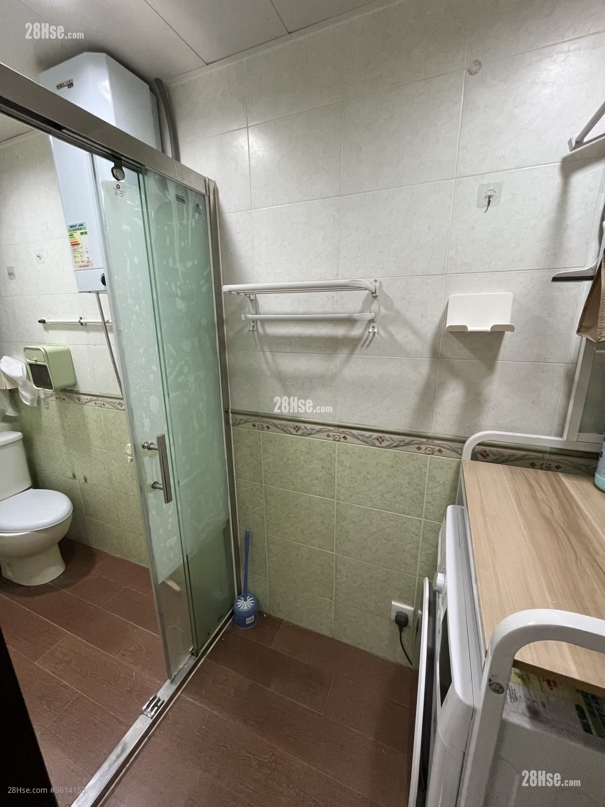 僑榮大廈 租盤 1 房 , 1 浴室 228 平方呎 僑榮大廈 租盤 1 房 , 1 浴室 228 平方呎